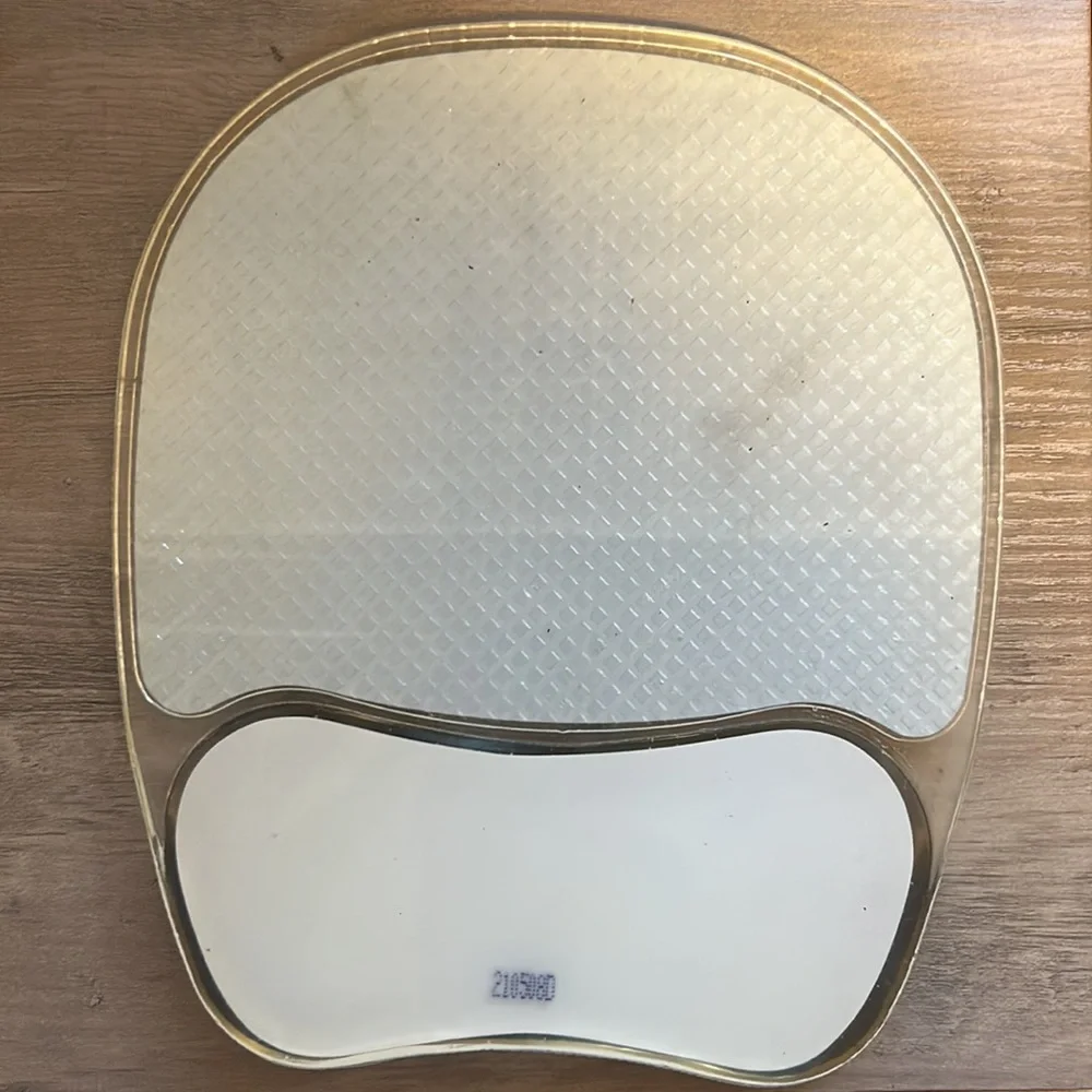 Mouse pad - wrist gel bump - NWOT